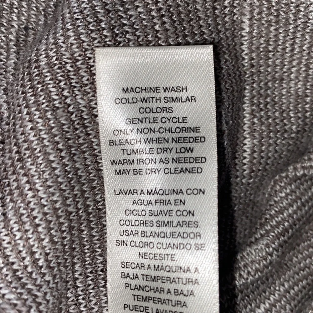 Beautiful Chico’s Easywear Cardigan 16/18 (Chico’s size 3) - Picture 7 of 7